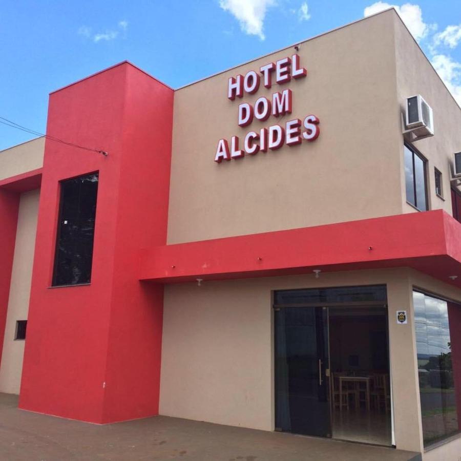 Hotel Dom Alcides Medianeira Bagian luar foto